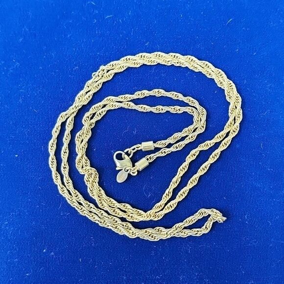 Vintage Signed Monet Gold Tone Rope Chain Necklace - Picture 1 of 2